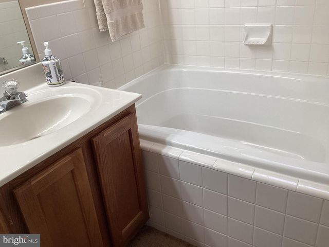 5339 TORTOISE PL, Woodbridge, VA 22193