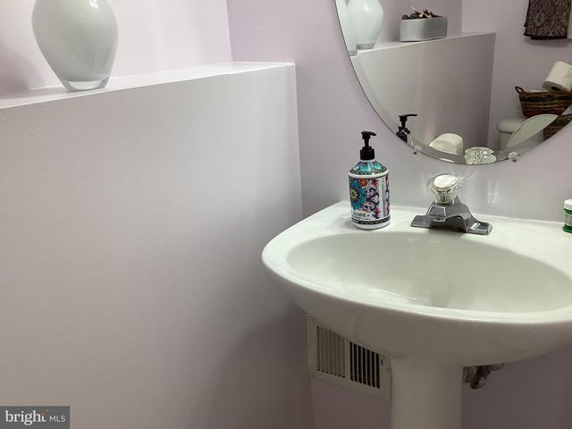 5339 TORTOISE PL, Woodbridge, VA 22193