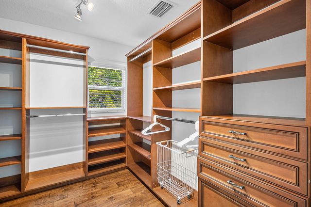 820 Palm Trail, Delray Beach, FL 33483