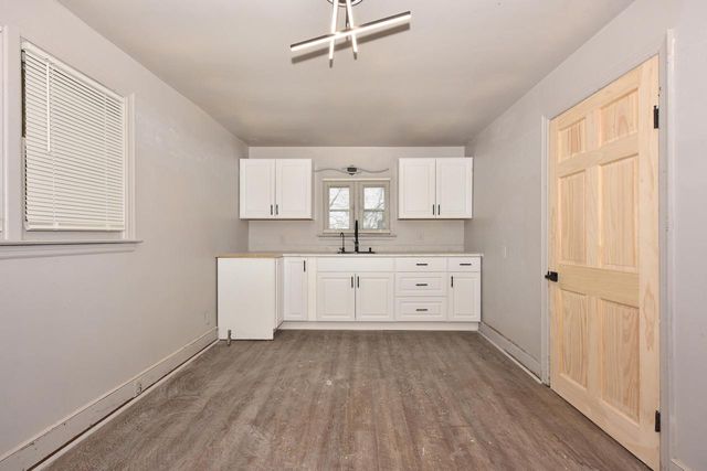 1225 W Keefe AVENUE, Milwaukee, WI 53206