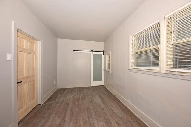 1225 W Keefe AVENUE, Milwaukee, WI 53206