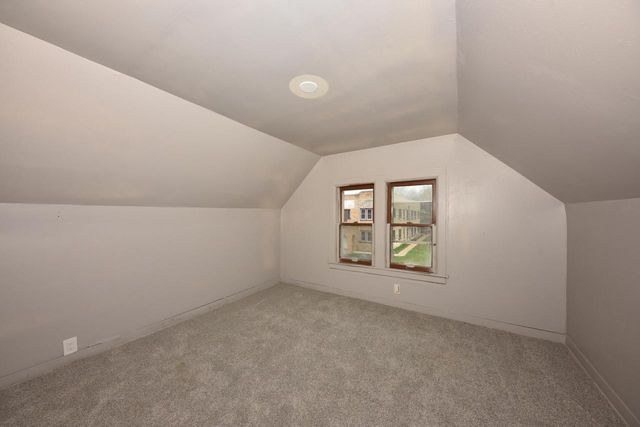 1225 W Keefe AVENUE, Milwaukee, WI 53206