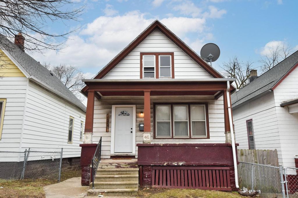 1225 W Keefe AVENUE, Milwaukee, WI 53206
