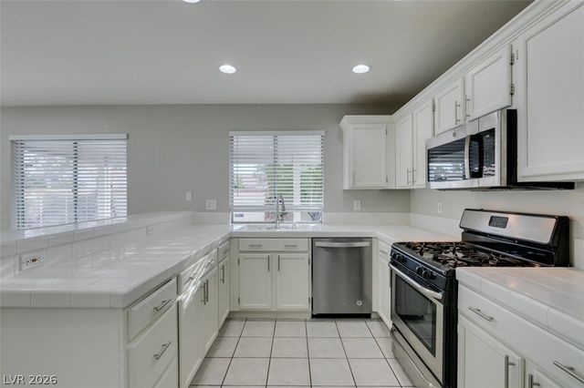 9705 Ridge Creek Place, Las Vegas, NV 89134