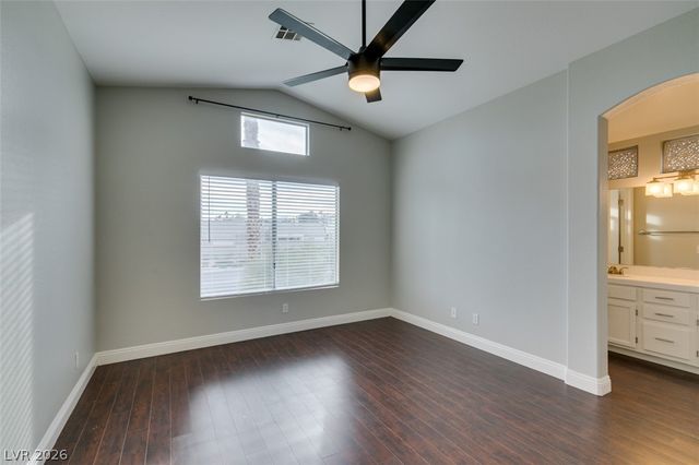 9705 Ridge Creek Place, Las Vegas, NV 89134