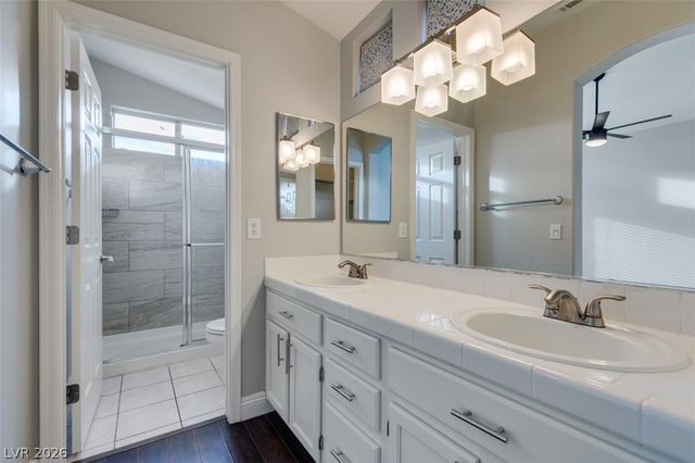 9705 Ridge Creek Place, Las Vegas, NV 89134