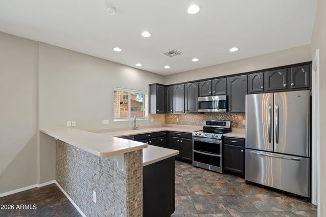 8380 N WESTON Place, Tucson, AZ 85741