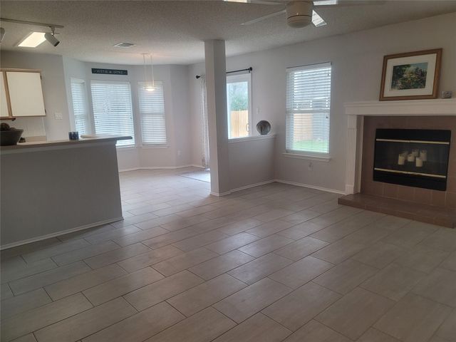 1805 Timber Ridge DR, Cedar Park, TX 78613