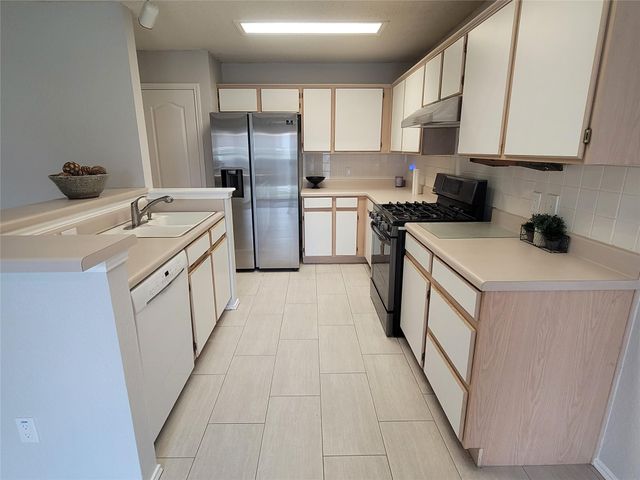 1805 Timber Ridge DR, Cedar Park, TX 78613