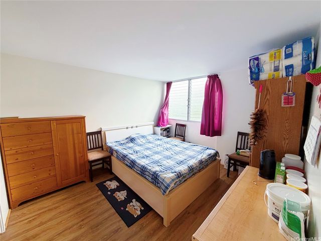 1720 Huna Street B202, Honolulu, HI 96817