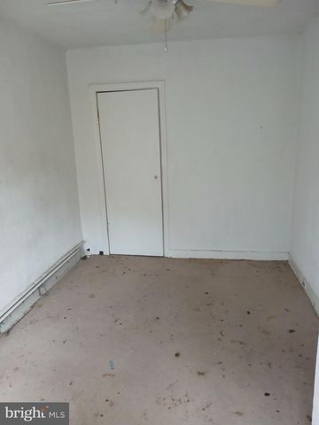 13 FLORENCE AVE, Darby, PA 19023