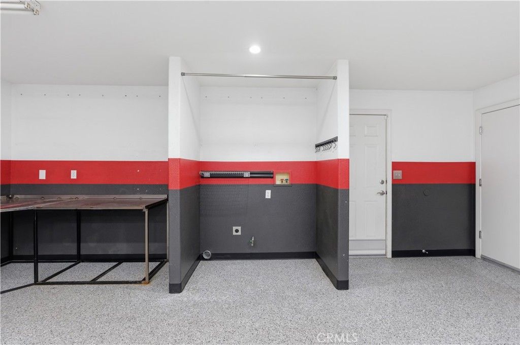 Image 29 of property listing at 8351 Lassen Avenue, Hesperia, CA 92345