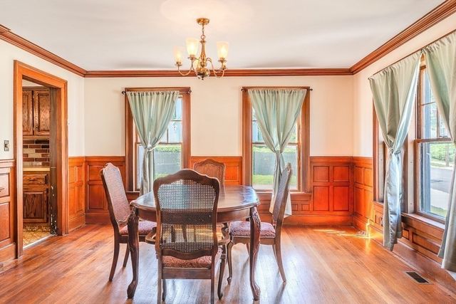 35 Barasford Avenue, Lowell, MA 01852