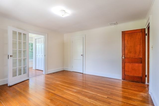 35 Barasford Avenue, Lowell, MA 01852