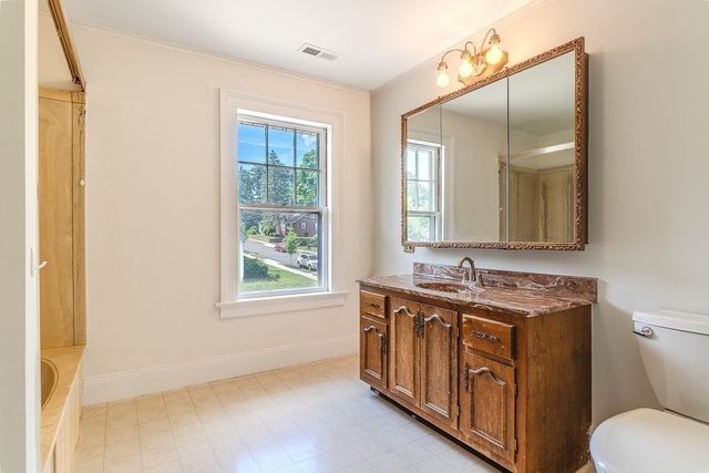 35 Barasford Avenue, Lowell, MA 01852