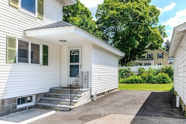 35 Barasford Avenue, Lowell, MA 01852