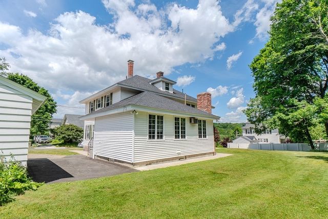 35 Barasford Avenue, Lowell, MA 01852