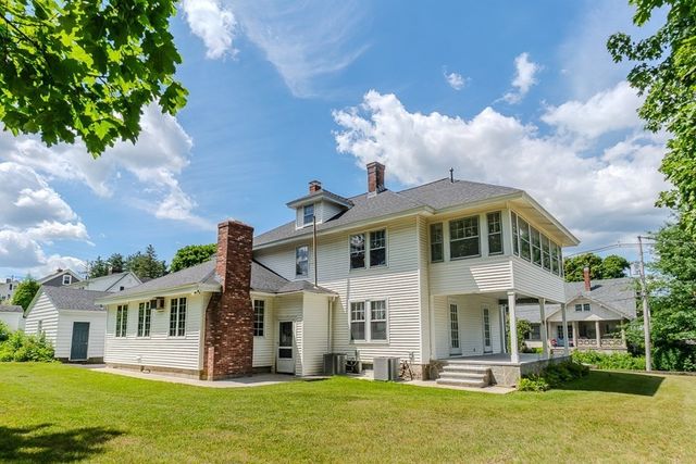 35 Barasford Avenue, Lowell, MA 01852