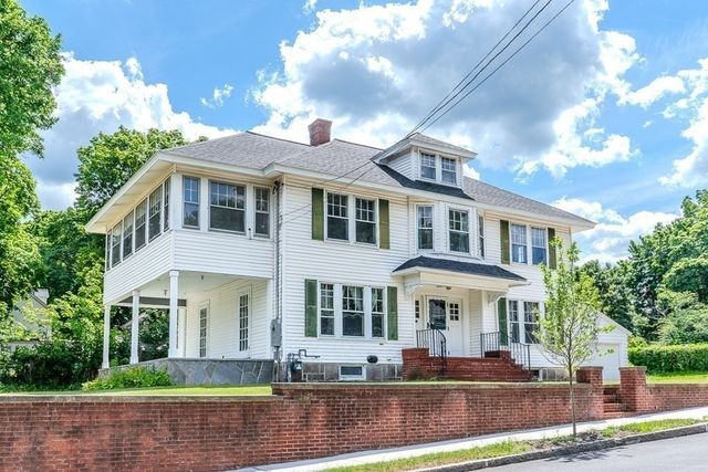 35 Barasford Avenue, Lowell, MA 01852