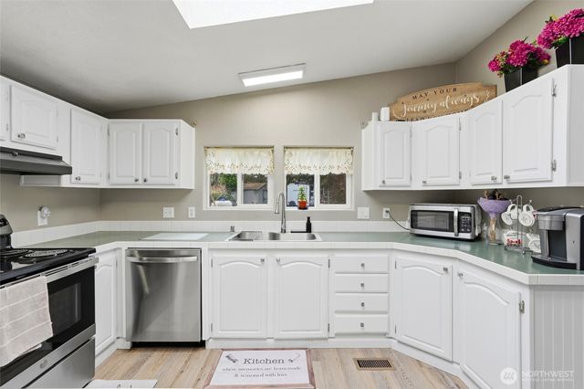 27613 Grandview Road, Arlington, WA 98223