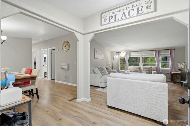 27613 Grandview Road, Arlington, WA 98223