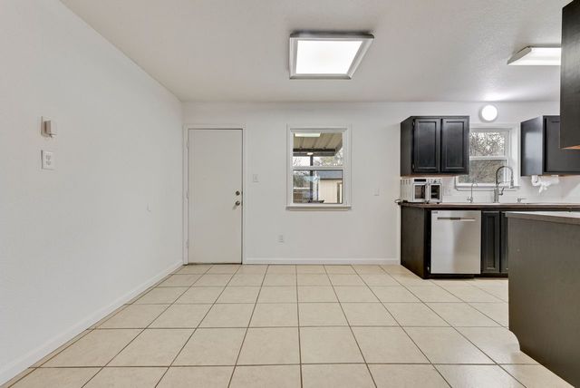 708 Shady Grove Drive, Granbury, TX 76049