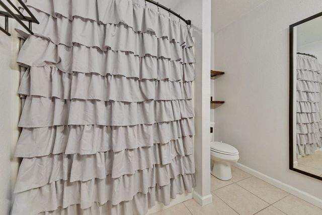 708 Shady Grove Drive, Granbury, TX 76049