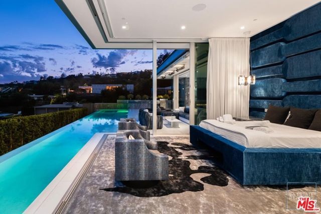 1814 N Doheny Drive, Los Angeles, CA 90069