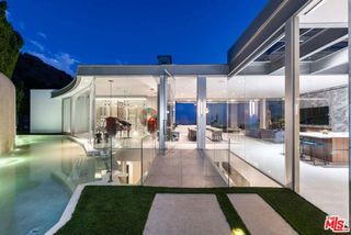 1814 N Doheny Drive, Los Angeles, CA 90069