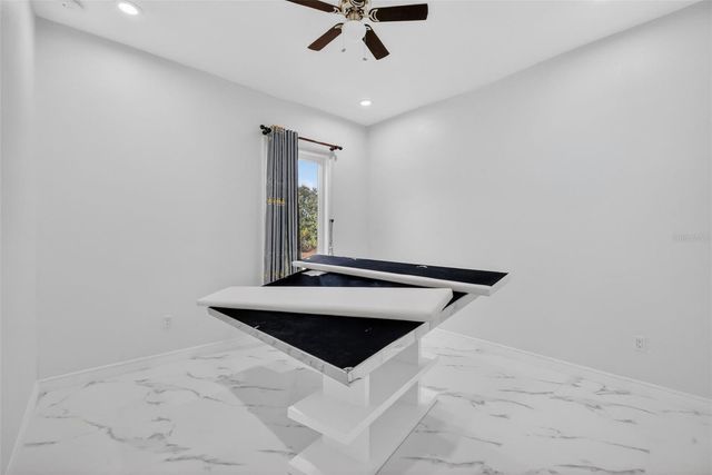 588 DOWLING CIRCLE, Lady Lake, FL 32159