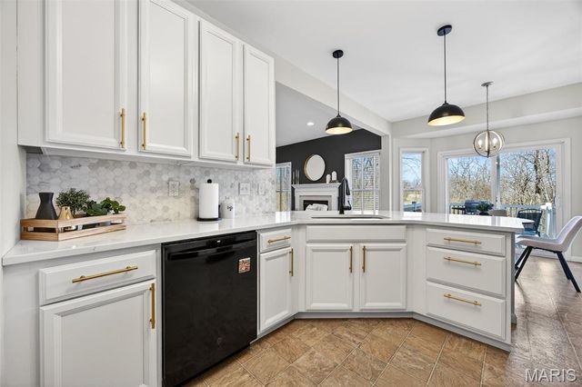 280 Letham Court, St Charles, MO 63301