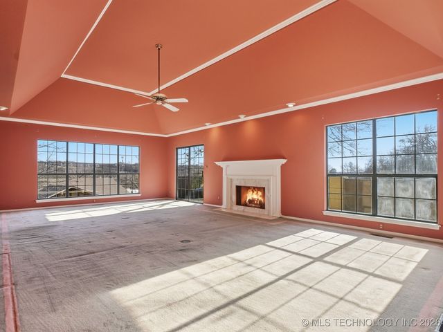 7824 S Urbana Avenue, Tulsa, OK 74136