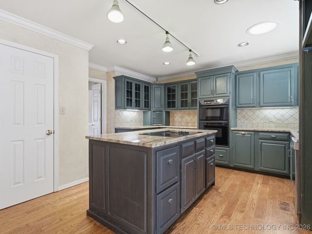 7824 S Urbana Avenue, Tulsa, OK 74136