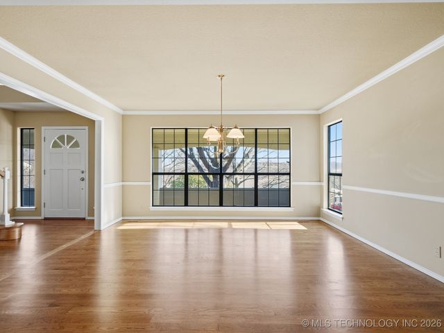 7824 S Urbana Avenue, Tulsa, OK 74136