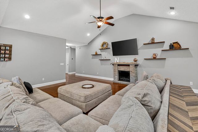 400 Belmont Circle, Brunswick, GA 31525