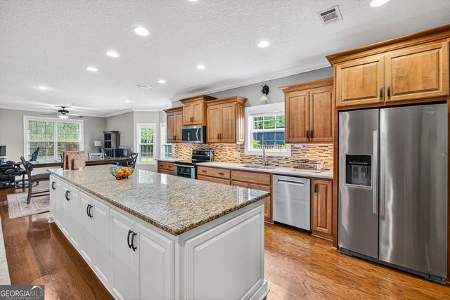 400 Belmont Circle, Brunswick, GA 31525