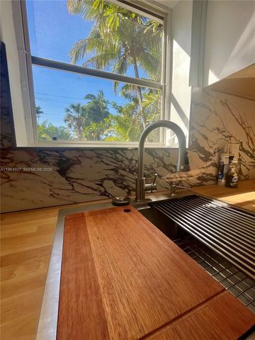 1329 NE 16th Ave 0, Fort Lauderdale, FL 33304