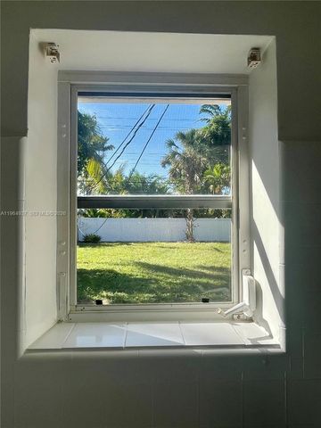 1329 NE 16th Ave 0, Fort Lauderdale, FL 33304