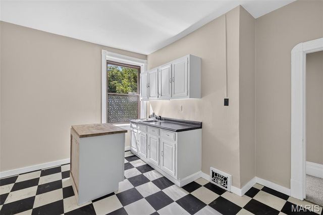 1731-33 Nicholson Place, St Louis, MO 63104