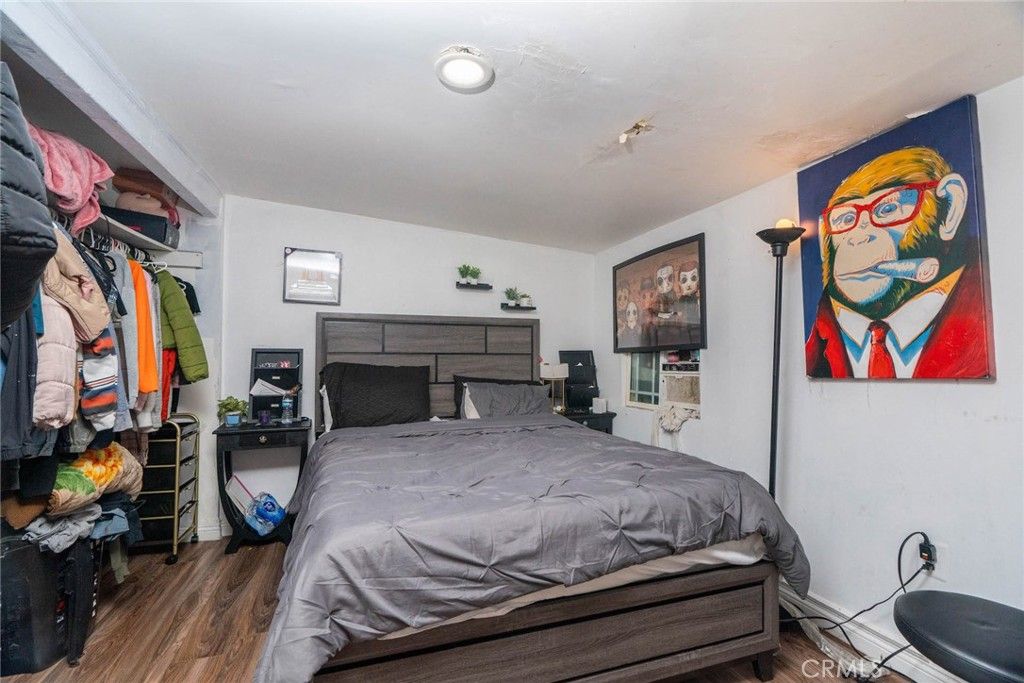 Image 7 of property listing at 4954 W 118th Street, Hawthorne, CA 90250