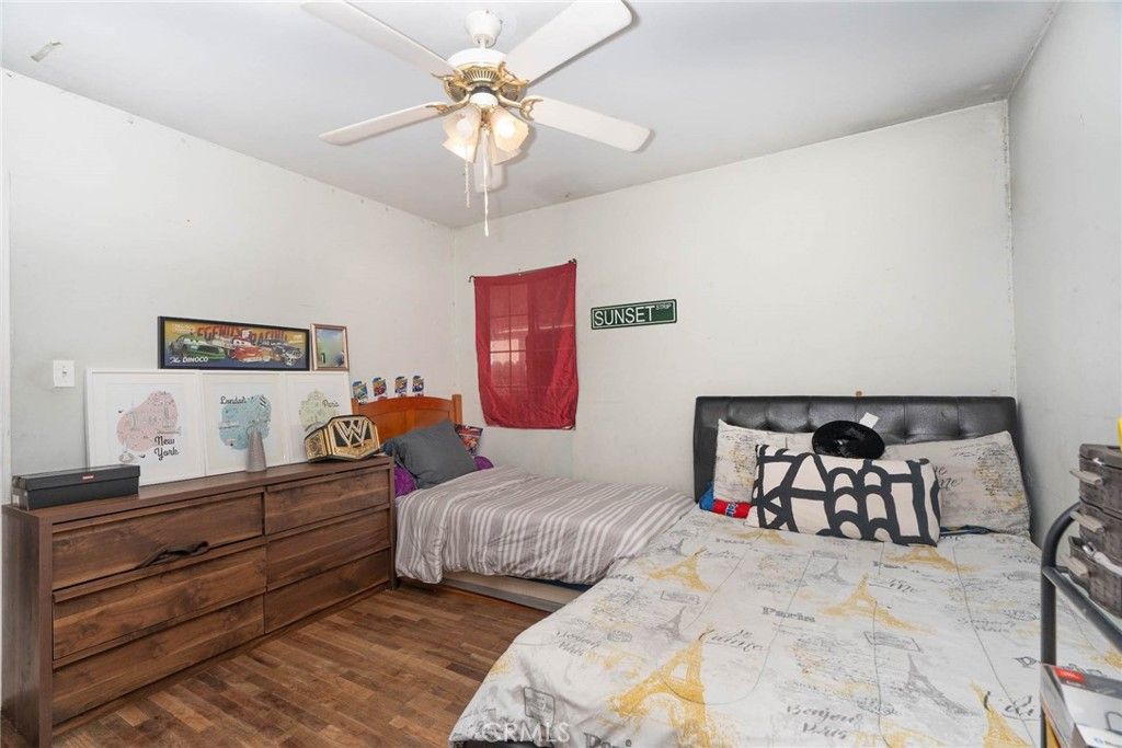 Image 8 of property listing at 4954 W 118th Street, Hawthorne, CA 90250