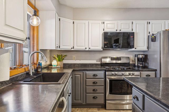 6065 263rd Street, Wyoming, MN 55092