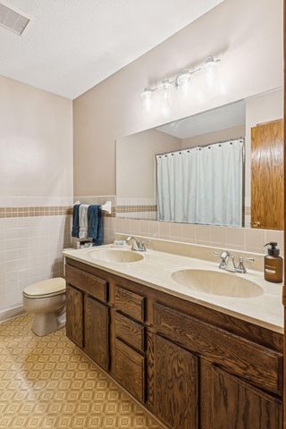 6065 263rd Street, Wyoming, MN 55092