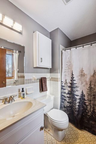 6065 263rd Street, Wyoming, MN 55092