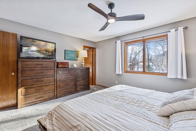 6065 263rd Street, Wyoming, MN 55092