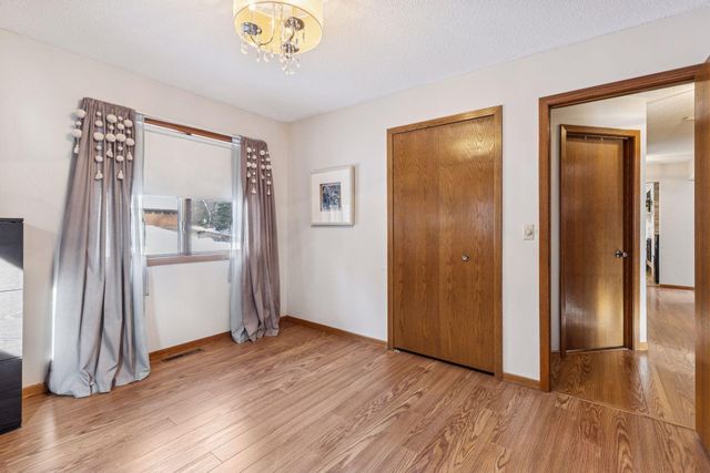 6065 263rd Street, Wyoming, MN 55092