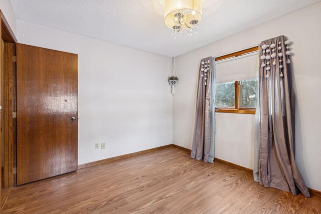 6065 263rd Street, Wyoming, MN 55092