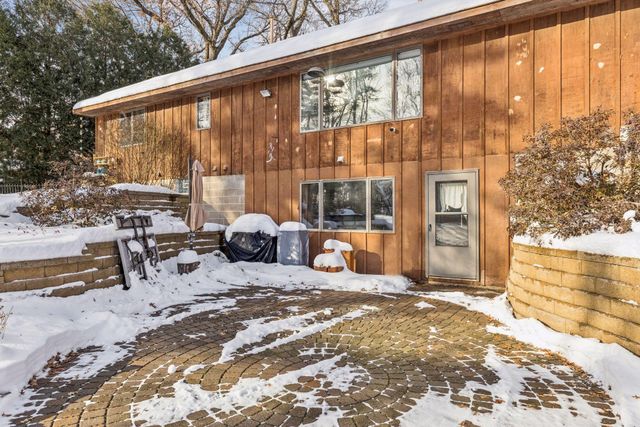 6065 263rd Street, Wyoming, MN 55092