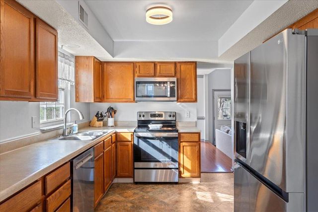 106 Carter Drive, Goose Creek, SC 29445