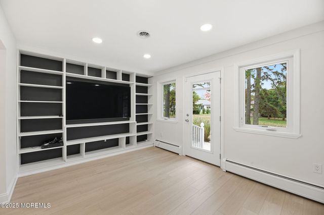 24 Bugle Court, Toms River, NJ 08757